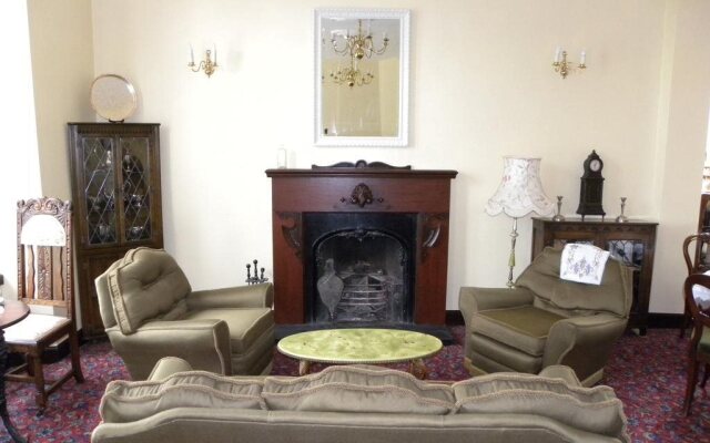 The Balfour Manor