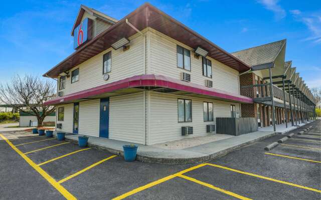 Motel 6 Carlisle, PA - Cumberland Valley