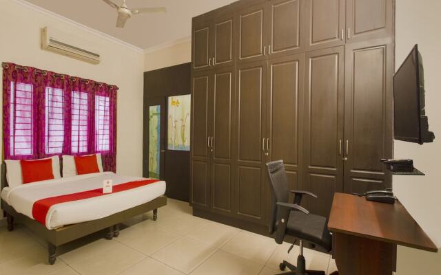 OYO 13193 Rockline Comfort Stay