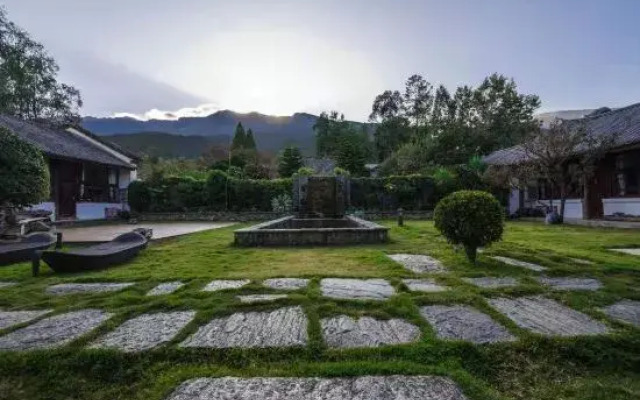 Jingdi Yoga Meditation Hotel