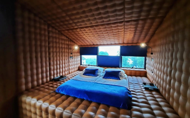 Winery & Design hotel ROXANICH