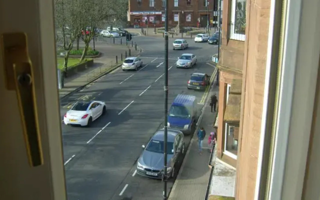 Saunterne Road