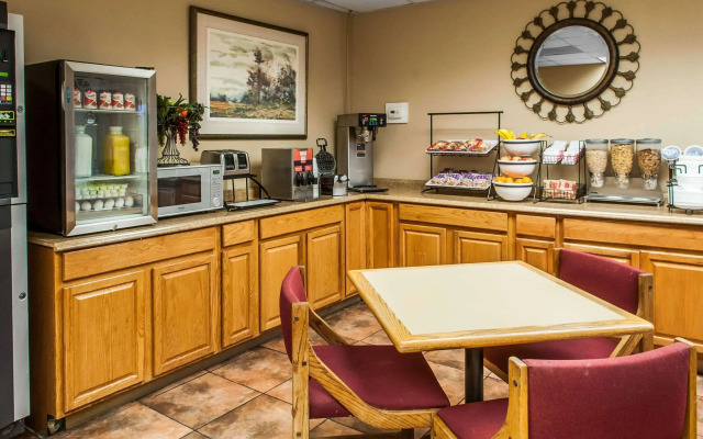 Suburban Extended Stay Hotel East