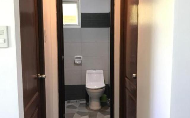 Jjcozy Condo at Central Apartment