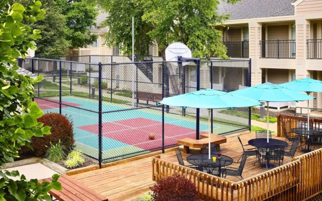 Wyndham Summerfield Suites