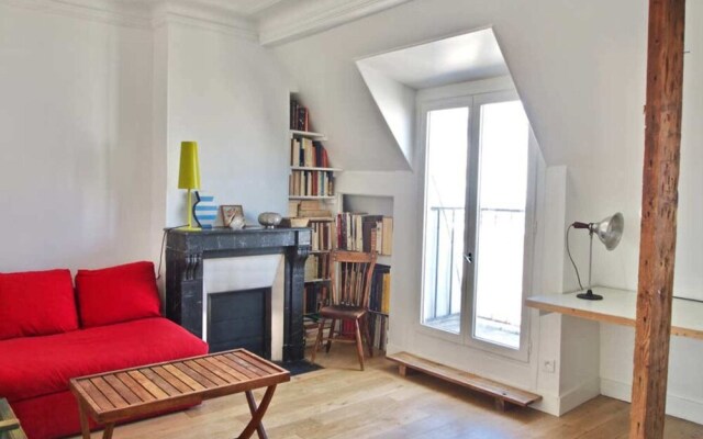 Very Nice Apartment Between Pigalle And Montmartre