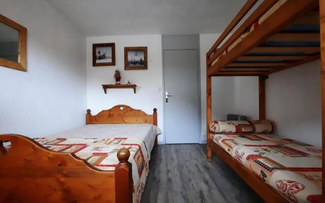 Appartement Les Menuires, 2 pièces, 4 personnes - FR-1-452-272