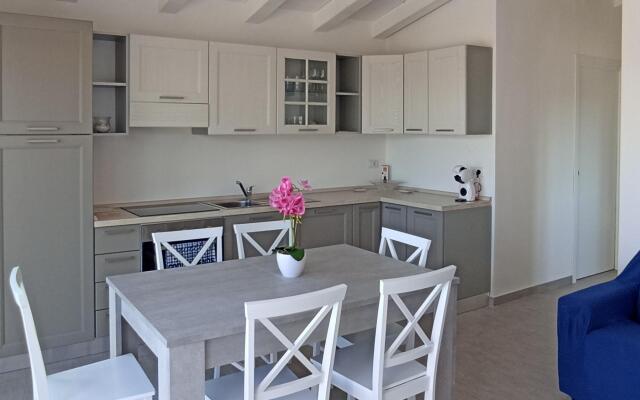 Welcomely - White Terrace - Condominio Acqualife