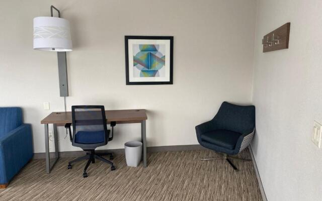 Holiday Inn Express & Suites Albuquerque Historic Old Town by IHG