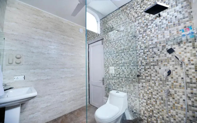 Qualified Hospitality 101