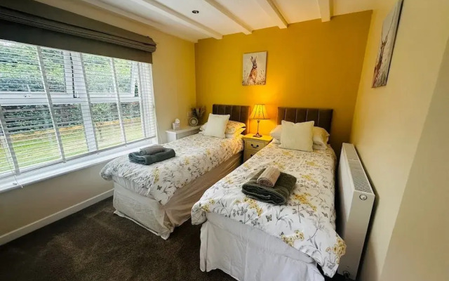 Cherry Bungalow Guesthouse