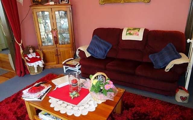Astonleigh Villa Bed & Breakfast