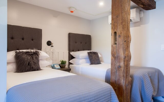 Mountain Meadows Lodge