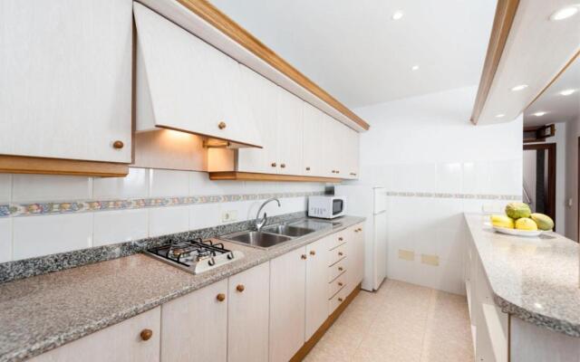 Apartamentos Xaloc HRC