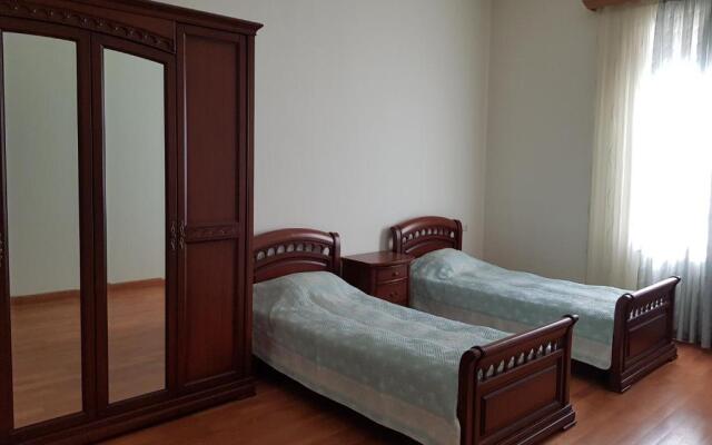 Luxury appartment at Tumanyan street