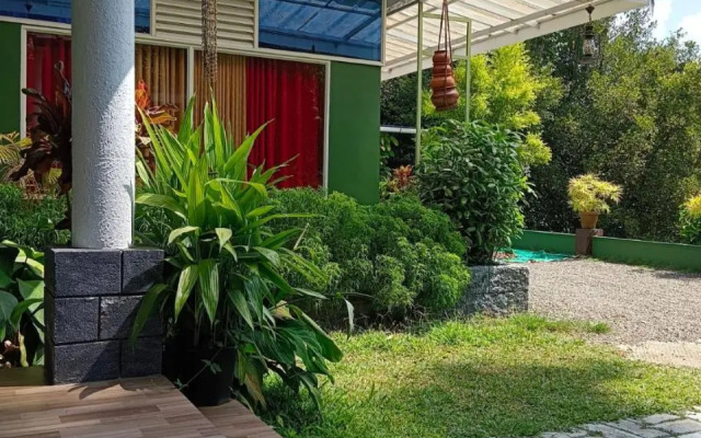 Fab Valley Homestay