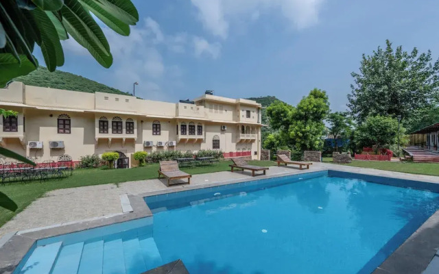 Hotel Dhula Garh