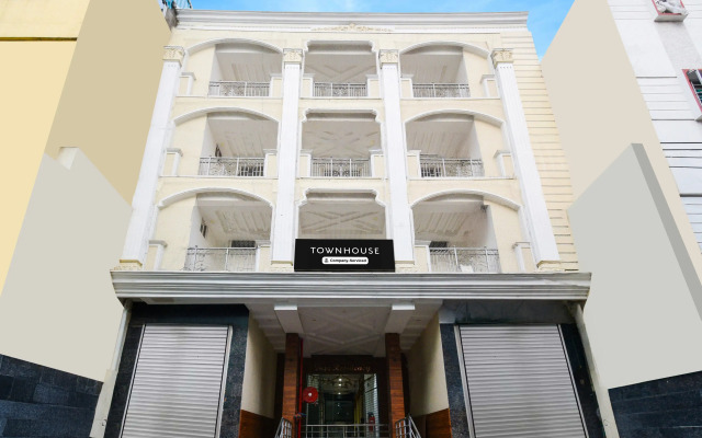 Super Townhouse Raniganj Formerly Devi Residency