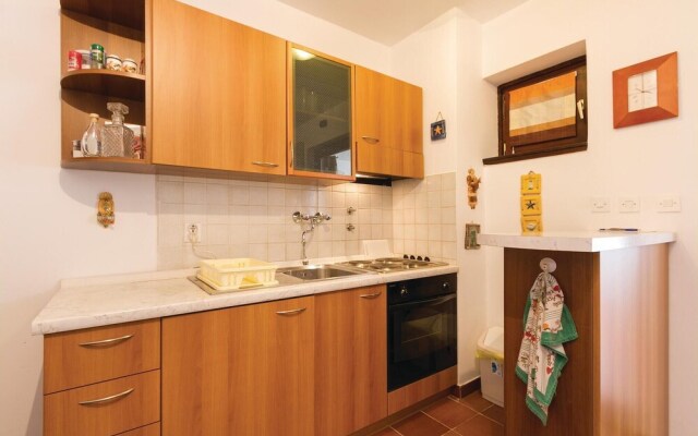 Amazing Home in Barbariga With Wifi and 2 Bedrooms
