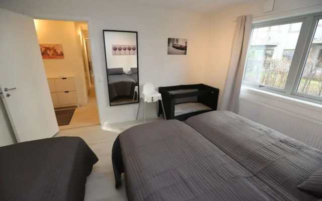 Sentral 3 roms top leilighet med gratis parkering