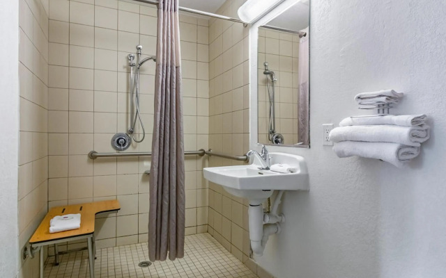 Motel 6 Ft. Pierce, FL, Fort Pierce