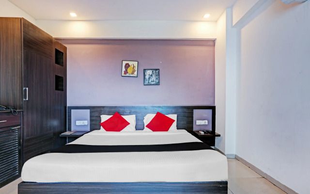 Capital O 82341 Hotel Pallavii Aviidaa