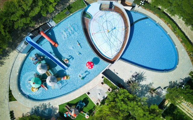 Global Village Luxury Resorts