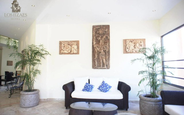 Hotel Los Itzaes by 5th av