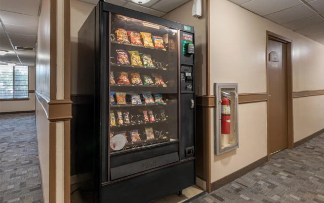 SureStay Hotel by Best Western East Brunswick