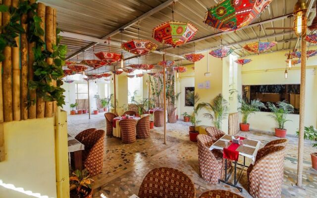 OYO 24266 Hotel Gazebo