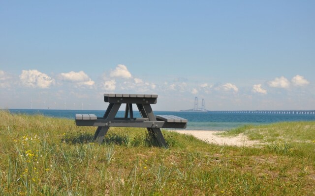 Skaerven Beachfront Condos and Cottage