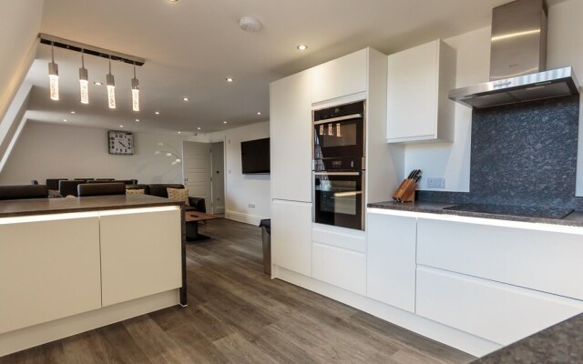 The Regency Suite