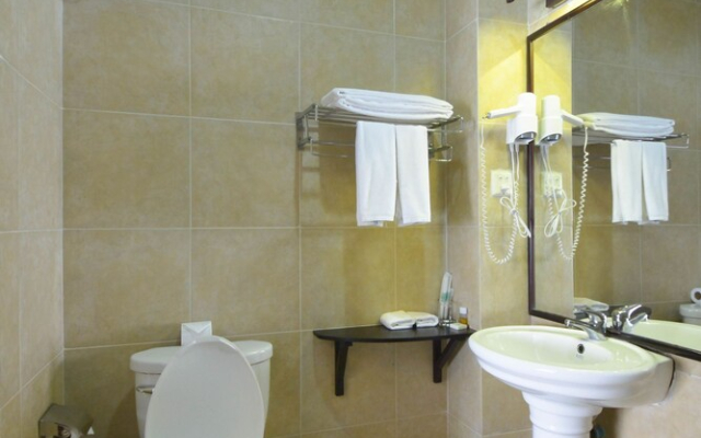 Feeling Home Hotel