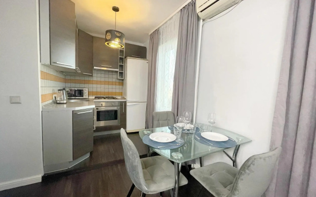 Уютная евротрешка на Янгеля