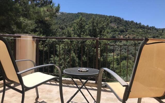 Despina Studios 4 beds with loft and kitchenette # 8