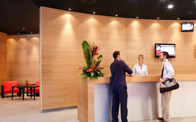 ibis Barcelona Pza Glories 22 Hotel