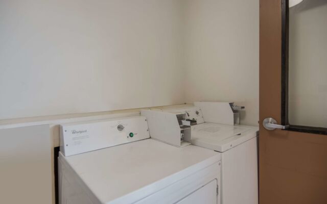 Motel 6 Stafford, VA - Quantico