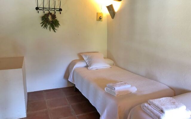Ariqus Rural Cottages