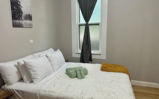 Jungle House Boutique Lofts – Downtown Columbus & Short North