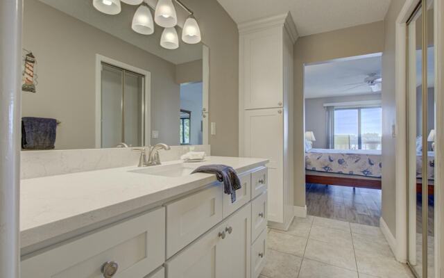 Anna Maria Island Beach Palms 2A