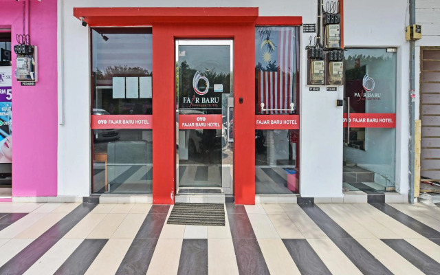 OYO 768 Fajar Baru Boutique Hotel
