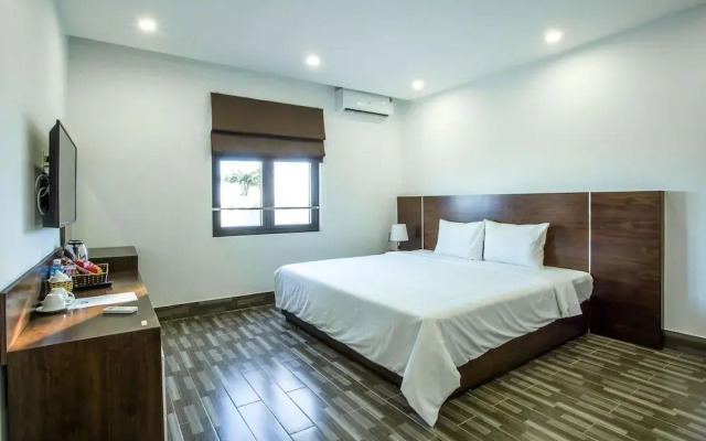 Red Coral Ha Long Hotel