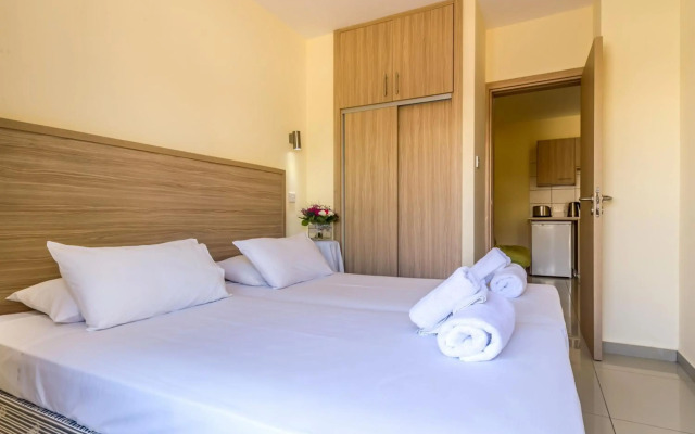Paul Marie Hotel Apartments