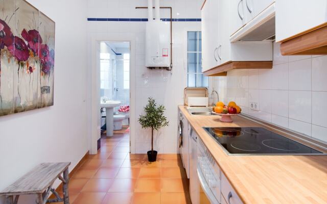 Puerta Del Sol II Apartment