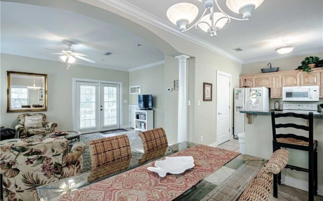 Seaclusion 18A - 2 Br Condo