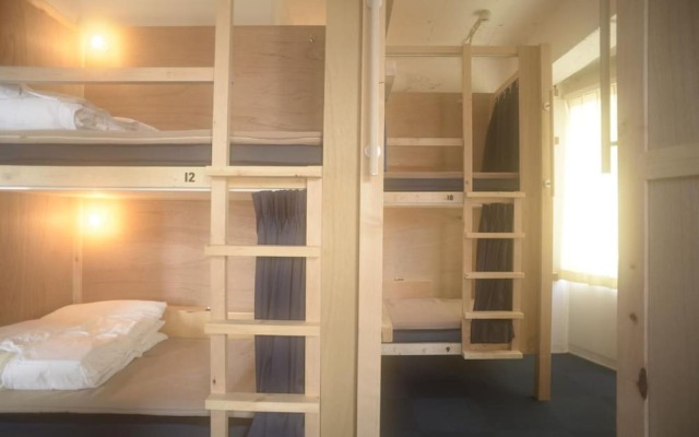 Wharf Inn - Hostel