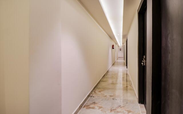 OYO 69479 Hotel Blue Diamond