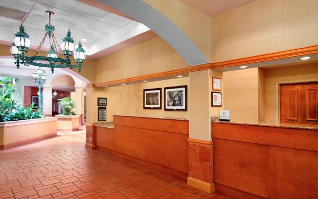 Embassy Suites by Hilton Greensboro Airport