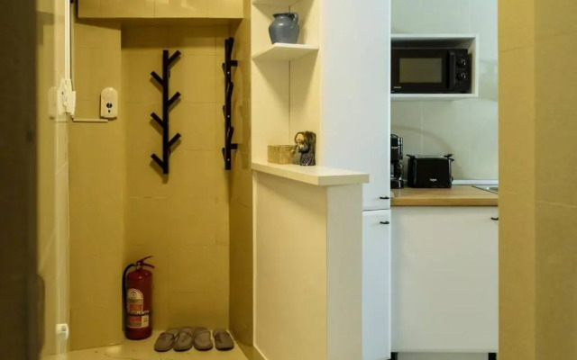 Studio with private terrace next to Cișmigiu