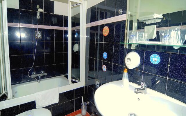 CH Plaza D'Ort Rooms Madrid